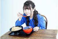 声優・竹達彩奈が“つけ麺愛”を歌う！「三田製麺所」とコラボ 画像