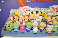 ディズニーのぬいぐるみ50体以上が大集合！ タカラトミーアーツブース【東京おもちゃショー2019】 画像