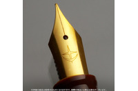 「セイラ万年筆」のペン先には連邦軍ロゴ