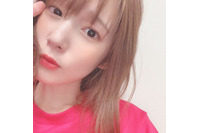 声優・内田真礼、ドアップのメイク解説写真に「顔が強すぎる」「参考にしたいです！」と反響続々 画像