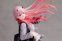 「ダーリン・イン・ザ・フランキス」ゼロツーの制服フィギュアが復刻受注！「今から君が、僕のダーリンだ」 画像