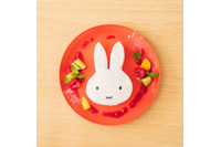 「ミッフィー」テーマカフェのメニューがリニューアル♪ オランダの定番スイーツ“ダッチアップル”も 画像