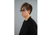 声優・山寺宏一と“お揃いのメガネ”に!? 日常使いできるアイウェアをプロデュース！予約販売開始 画像