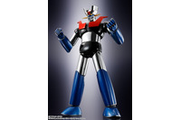 マジンガーZのボディが輝く！メッキ仕上げされた限定版フィギュアが発売!!　ロケットパンチや腹部ミサイルの射出も搭載 画像
