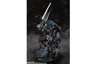 「ベルセルク」狂戦士の甲冑を纏ったガッツをフィギュア化！―それは剣というにはあまりにも大きすぎた― 画像