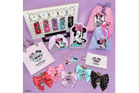 ミニーマウスのレトロな可愛さにキュン♪ 全25品がキャンドゥに登場！ポーチやコーム＆ミラーなどがラインナップ 画像