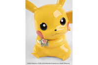 「ピカチュウ」と「イーブイ」がラグジュアリーな陶器で登場♪リヤドロとコラボ！ 画像