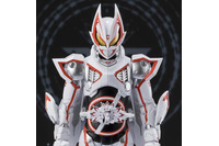 「仮面ライダーギーツIX」S.H.Figuartsより登場！浮世英寿がデザイアドライバーにブーストマークIXバックルをセットして変身した姿 画像
