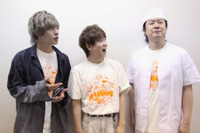 岡本信彦、蒼井翔太、杉田智和が“歌”でサプライズお祝い♪「いつも歌は断るんだけど…」山下大輝の「肉ッキング」リアルイベのレポート到着！ 画像
