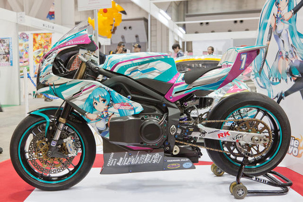 ミク 東京国際アニメフェアに初音ミク電動バイク TT零13 登場