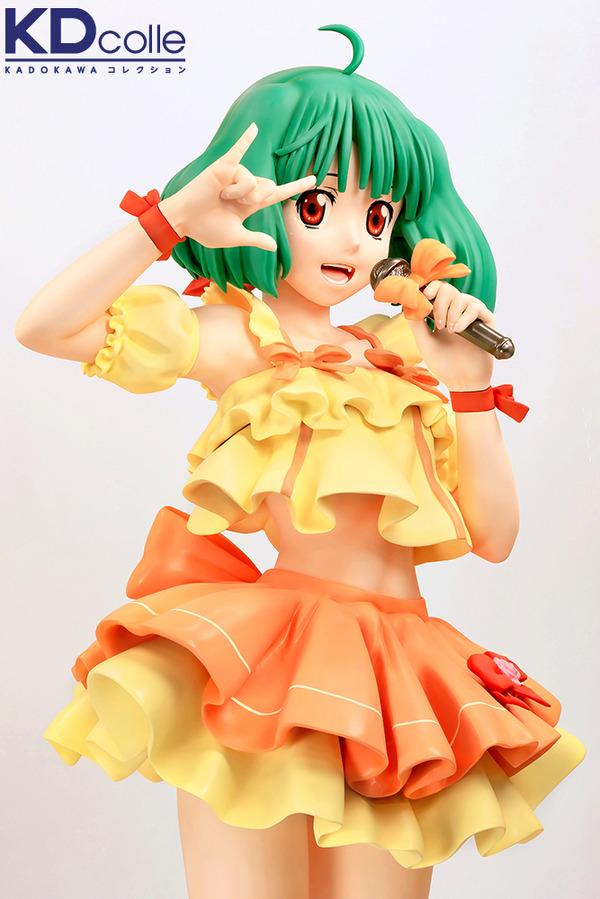 マクロスF」ランカ・リー、“星間飛行”衣装の等身大フィギュア登場 