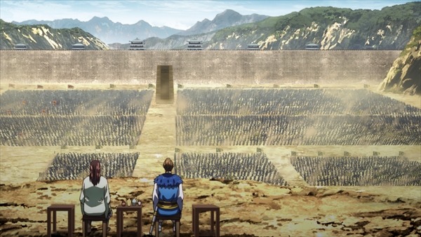 キングダム 函谷関攻防戦が開幕 罠によって追い詰められた麃公軍だが 窮地を救う者が 第4話先行カット 4枚目の写真 画像 アニメ アニメ