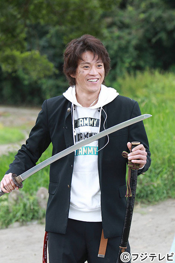 月9 信長協奏曲 に向井理 小栗旬の家臣で甲冑姿も公開 3枚目の写真 画像 アニメ アニメ