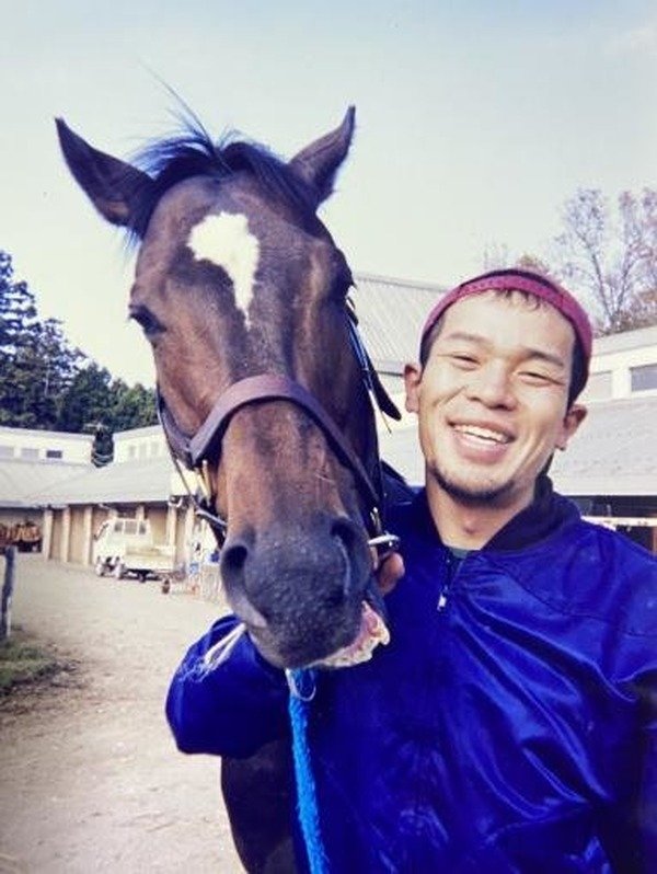 ウマ娘 のレースに エルコンの育成にも携わった元競馬関係者が感動 スズカの描き方に愛情を感じる 3ページ目 アニメ アニメ