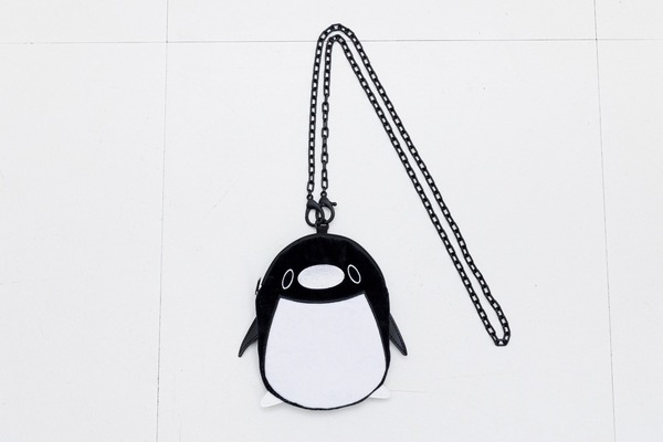 テイコウペンギン」“社畜スマホショルダー”がブラック企業でもお役立ち