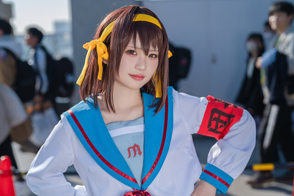 コスプレ】本物すぎる”ハルヒ”コスを披露したコミケ初参加の美少女