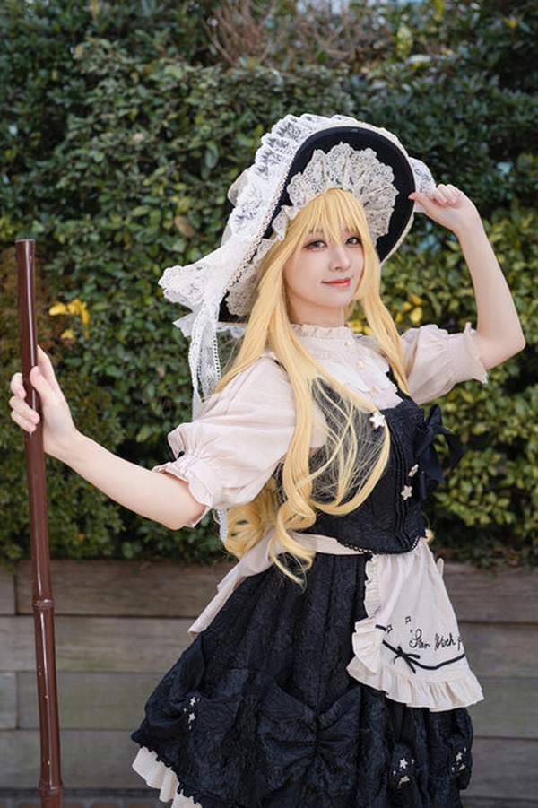 コスプレ】金髪たなびく“美少女”魔法使い…「東方Project」霧雨魔理沙