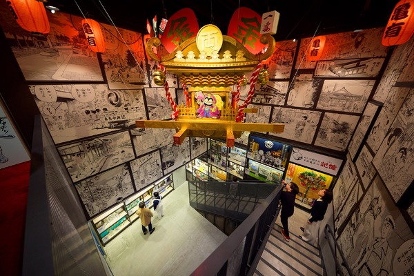 「こち亀」の世界を体験！“こち亀記念館”が聖地・亀有にオープン 5階まである充実の施設内容が公開 | アニメ！アニメ！
