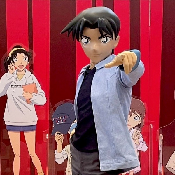 名探偵コナン 缶バッジ アクスタ クリアトランプ 怪盗キッド 蘭 新一