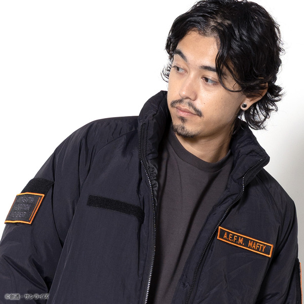 機動戦士ガンダム 閃光のハサウェイ マフティー　マウンテンパーカー ガンダム」これで気分はハサウェイ!? マフティーのLEVEL7ジャケットや