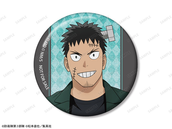 怪獣8号」保科がドラキュラ、鳴海弦は狼男に!? ハロウィン仮装