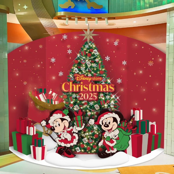 ディズニー」ミッキーたちがクリスマスの魔法をお届け♪ ツリーや