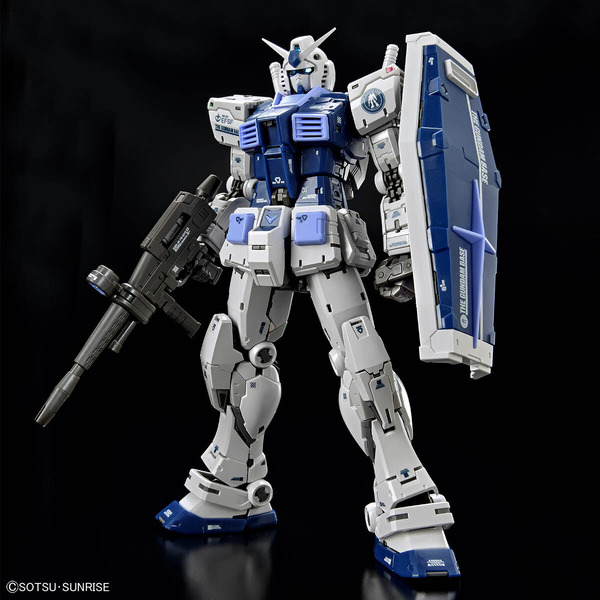 2mのガンダム立像や限定ガンプラの販売も！ガンダムベースの