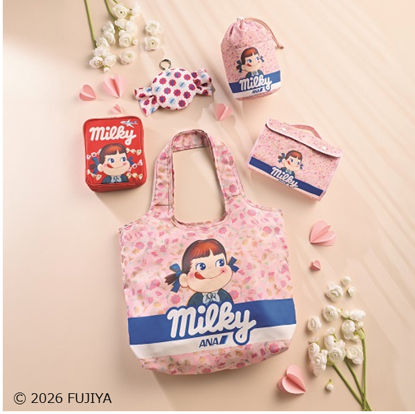 ペコちゃんがANAのCAに♪ 国際線就航40周年記念デザインのグッズが登場
