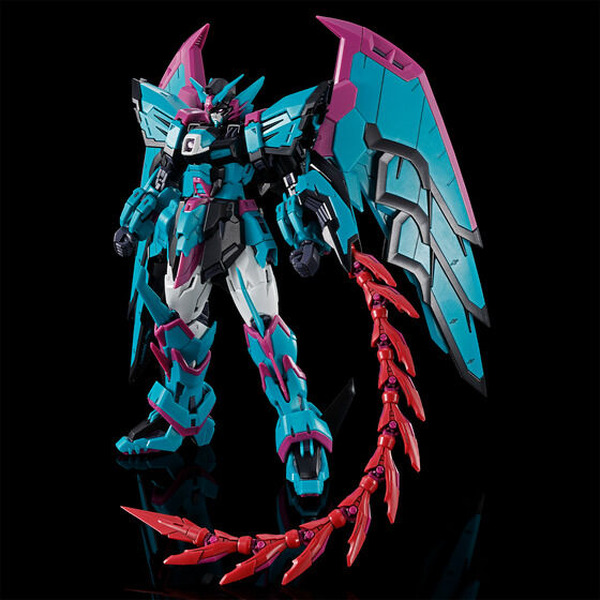 フリーダムガンダム、ウイングガンダムゼロEW、ガンダムエピオン フリーダムガンダム、ウイングガンダムゼロEW、ガンダムエピオン