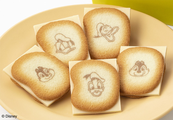 ディズニー」ドナルドとチップ＆デールがとびきり元気にはみだしちゃっ
