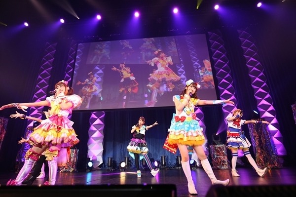 EZ DO DANCE」や「シオぽよ！」を披露 「プリパラ サマーアイドル