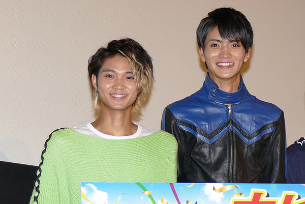 仮面ライダーゴースト』大ヒット舞台挨拶で西銘駿らが登壇「帰って号泣