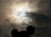 人気NO1 は「金環日食とミッキー」　東京ディズニーリゾートの2012年写真ランキング 画像