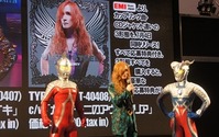 高見沢俊彦、東京おもちゃショーで「ウルトラマン列伝」新主題歌を熱唱 画像