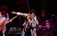 アニメソング界の帝王・水木一郎が45周年記念ライブ ささきいさおとコラボも披露 画像