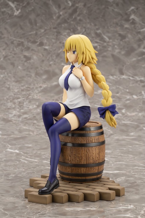 『Fate/Apocrypha』ルーラー / 12,000円 （税抜）(C)東出祐一郎・TYPE-MOON / FAPC