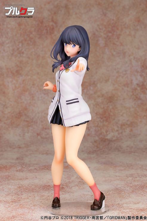 「SSSS.GRIDMAN 1/6スケール『宝多六花』PVC製塗装済完成品」13,800円（税抜）（C）円谷プロ（C）2018 TRIGGER・雨宮哲／「GRIDMAN」製作委員会