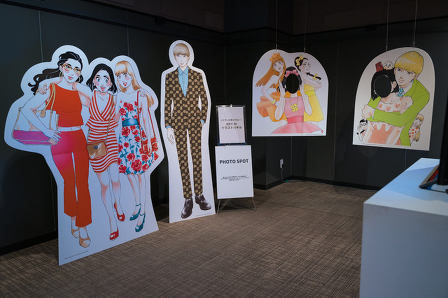 「東京タラレバ娘展」の模様