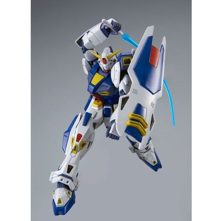 「MG 1/100 ガンダムF90」4,320円（税込）（C）創通・サンライズ