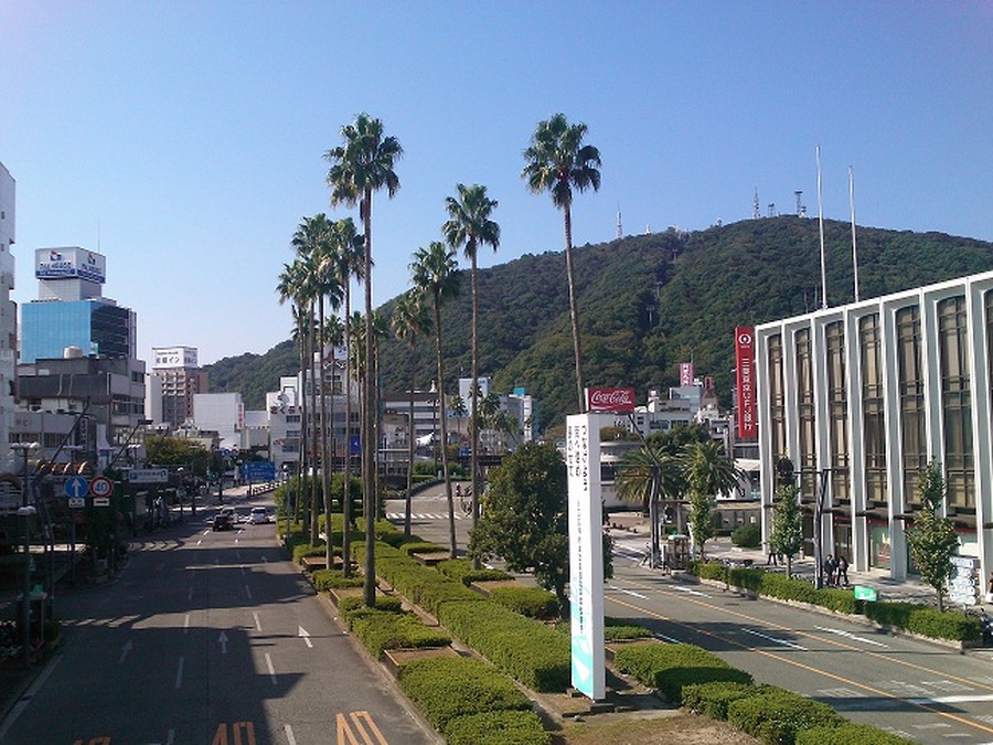 東新町・眉山方面@讃岐街道