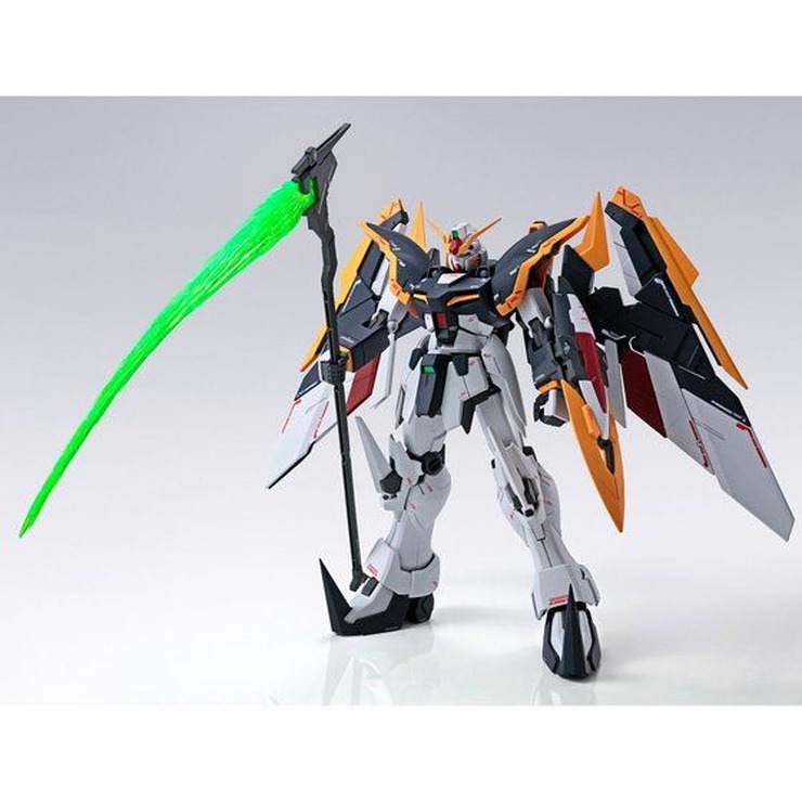 「MG 1/100 ガンダムデスサイズ EW（ルーセット装備）」4,950円（税込）（C）創通・サンライズ