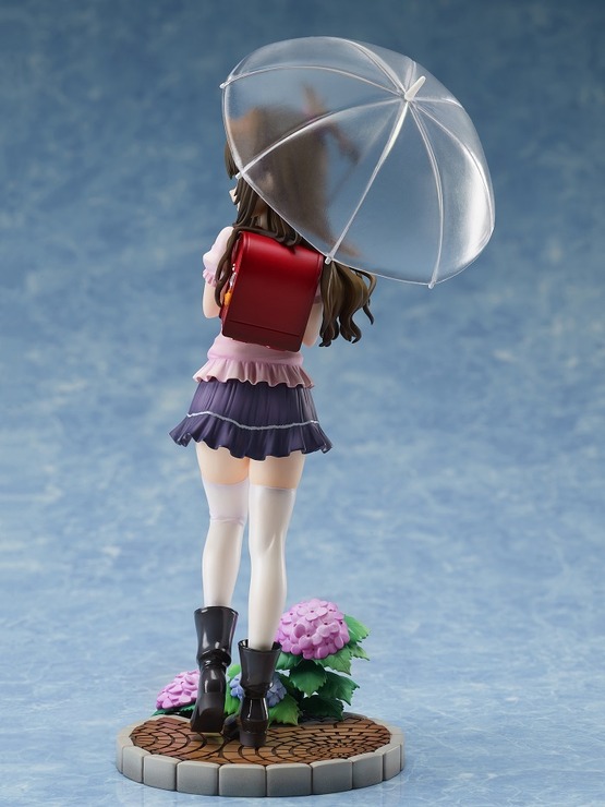 「結城美柑 雨傘 1/7スケールフィギュア」16,300円（税抜）（C）矢吹健太朗・長谷見沙貴／集英社