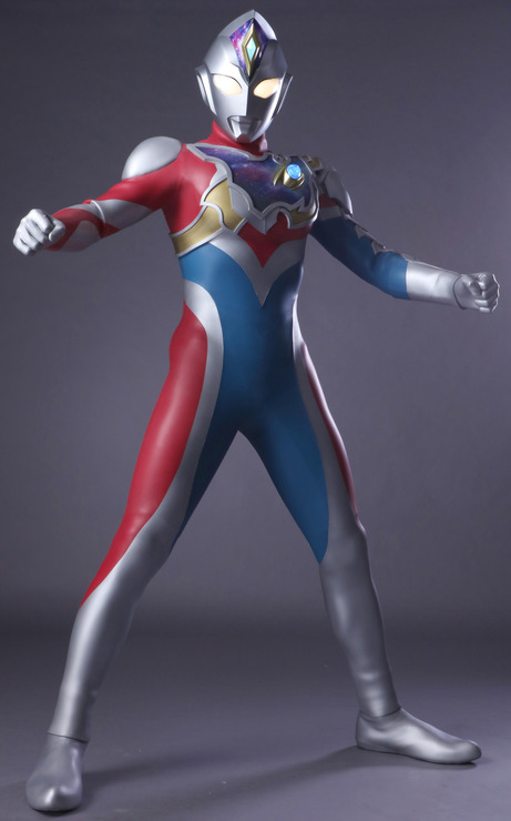 『ウルトラマンデッカー』ウルトラマンデッカー（C）円谷プロ（C）ウルトラマンデッカー製作委員会・テレビ東京