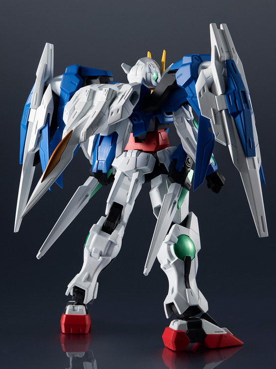 「GUNDAM UNIVERSE　GN-0000＋GNR-010 00 RAISER」4,500円（税別）（C）創通・サンライズ