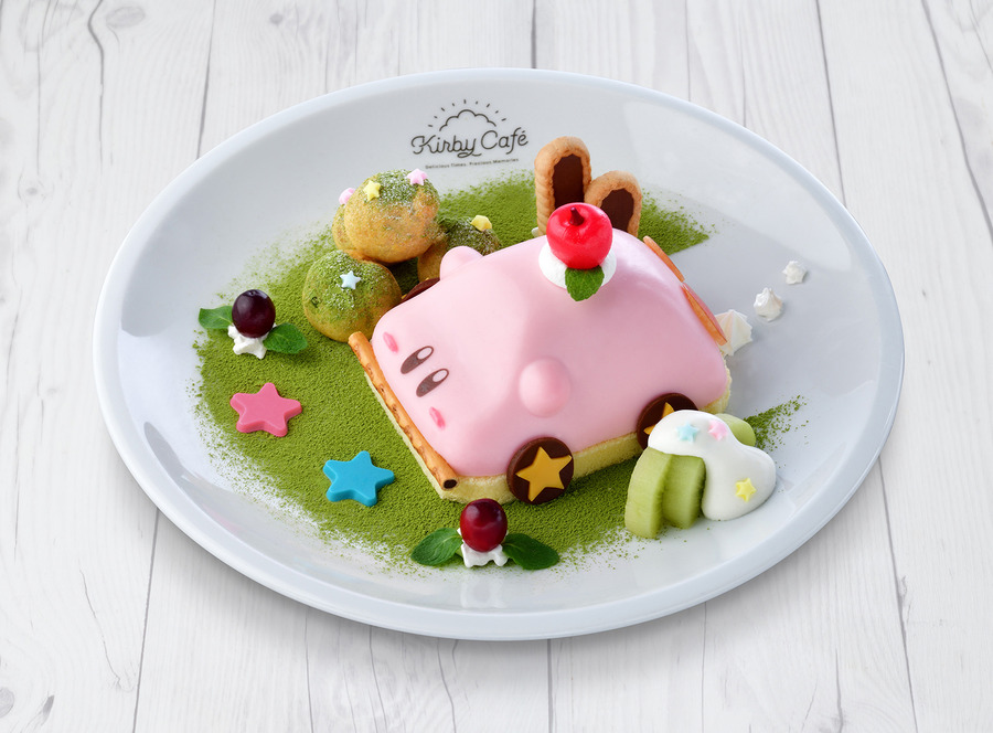 『星のカービィ』「Kirby Café」「ヘンケイ！くるまほおばりケーキ」2,178円（税込）（C）Nintendo / HAL Laboratory, Inc.