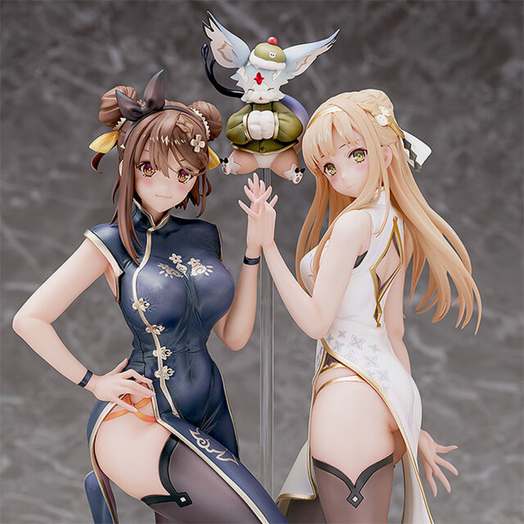 スリットから覗く太ももにくぎ付け！「ライザ＆クラウディア」のチャイナドレスフィギュアが美しすぎる