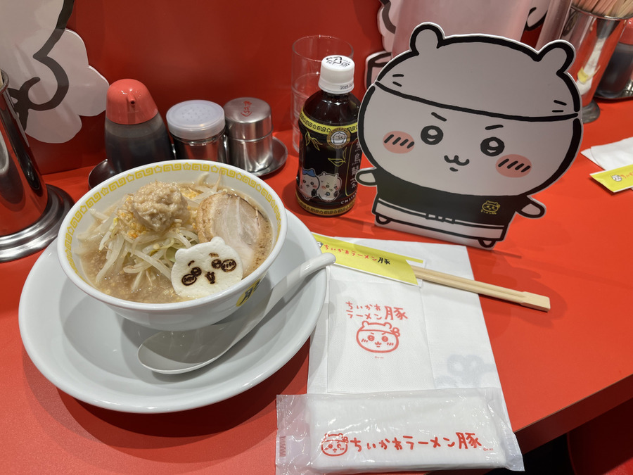 「ちいかわラーメン 豚」（C）nagano/ chiikawacommittee