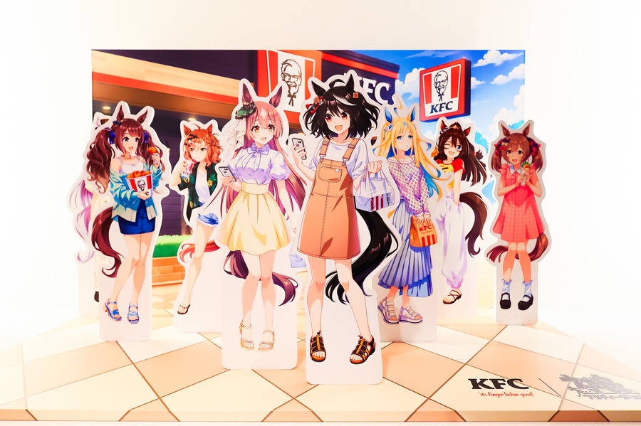 『ウマ娘 プリティーダービー』×日本ケンタッキー・フライド・チキン：KFC池袋西口店ラッピング店舗