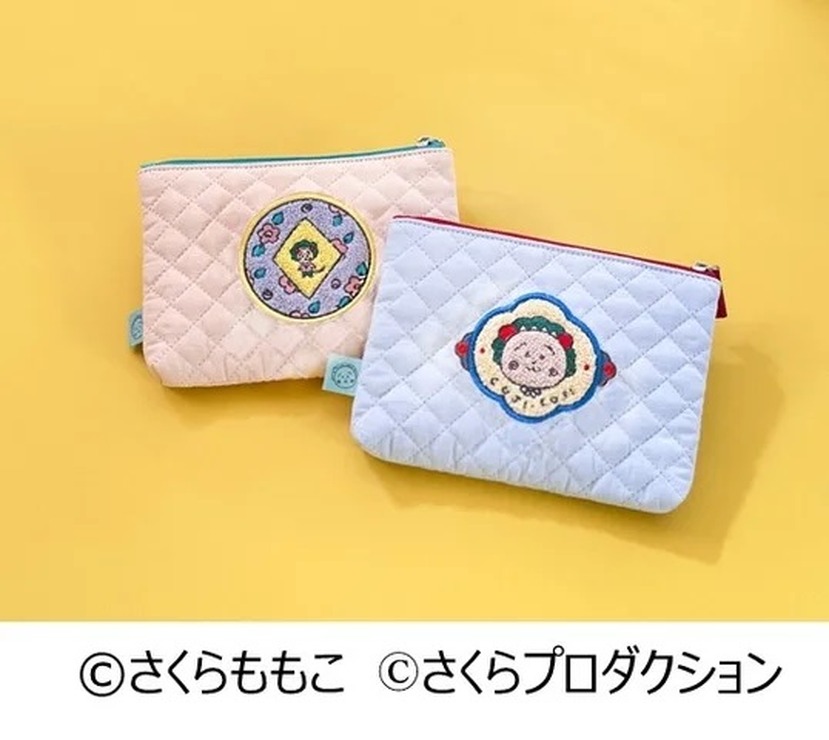 「さくらももこ展」さがら刺しゅうのキルティングポーチ（C）さくらももこ　（C）さくらプロダクション