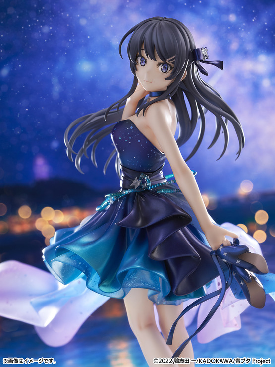 『青春ブタ野郎』桜島麻衣 -Starry Dress Ver.-（C）2022 鴨志田 一/KADOKAWA/青ブタ Project